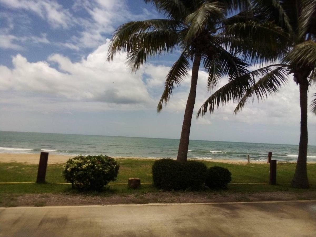 Keeree Waree Seaside Villa Bang Saphan Luaran gambar