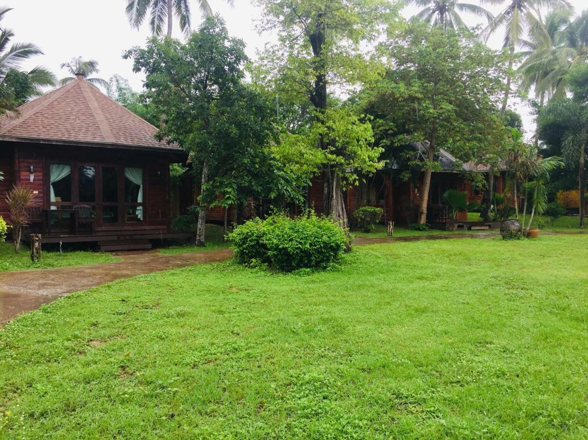 Keeree Waree Seaside Villa Bang Saphan Luaran gambar
