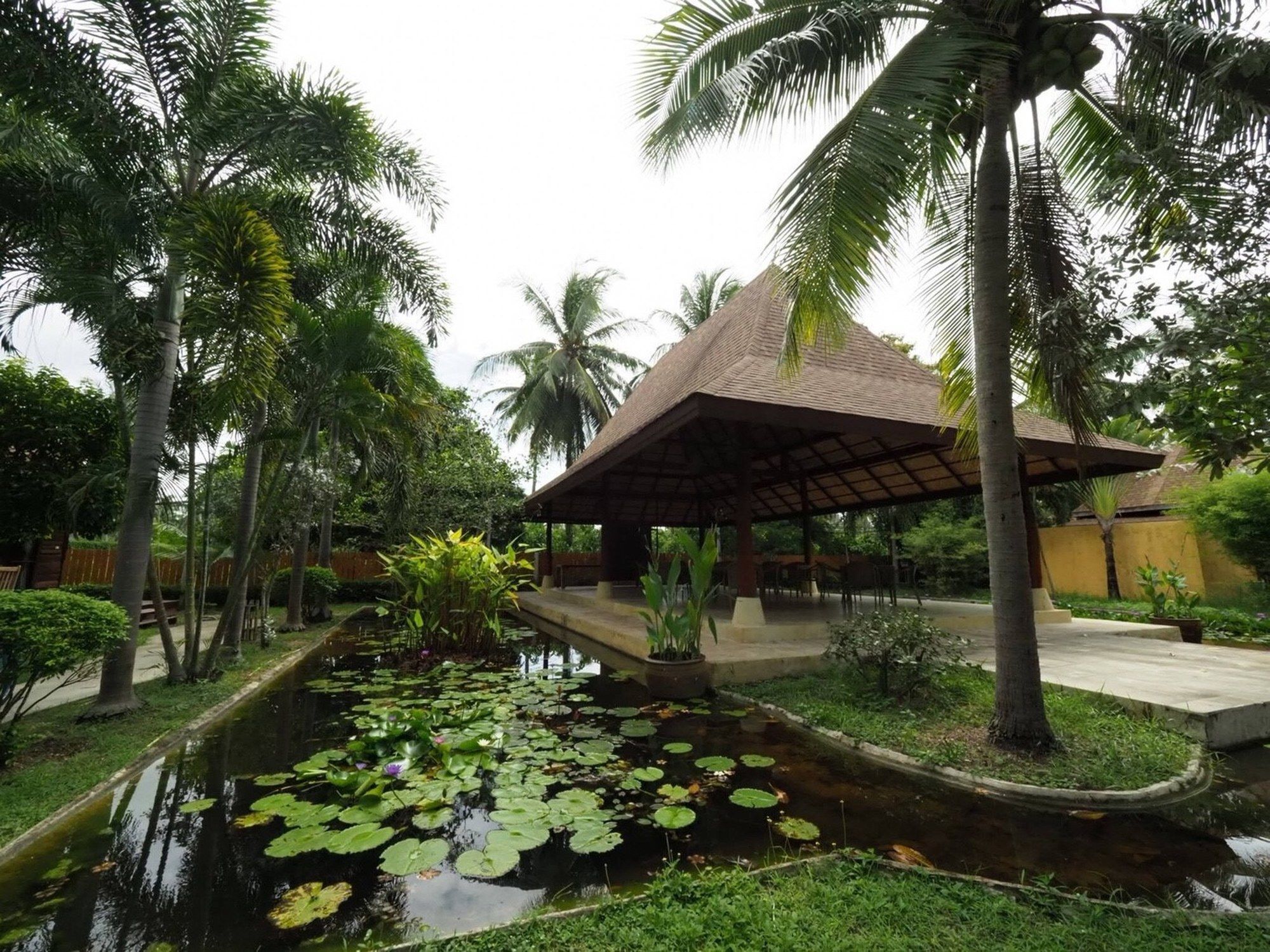 Keeree Waree Seaside Villa Bang Saphan Luaran gambar