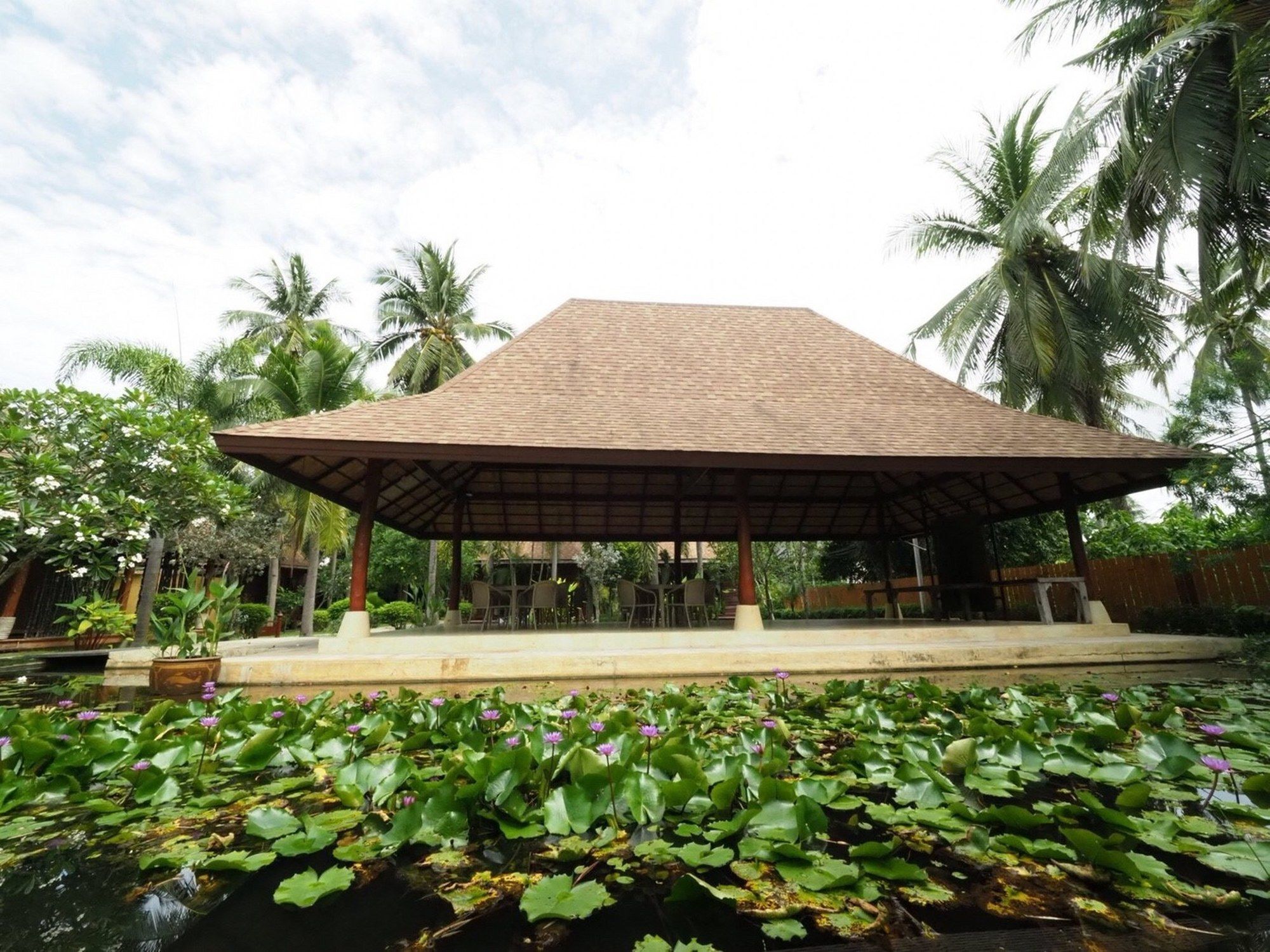 Keeree Waree Seaside Villa Bang Saphan Luaran gambar
